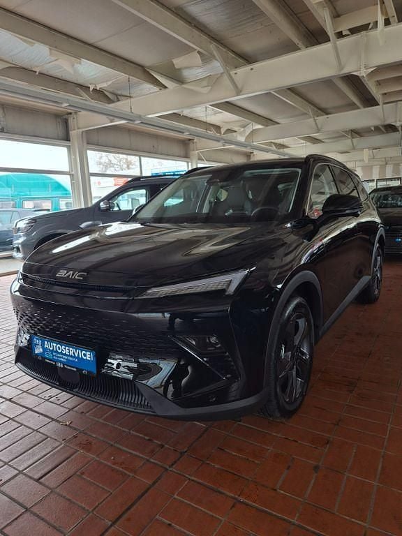 Neu Baic X55 177 PS (130 kW) 2026 Schwarz SUV