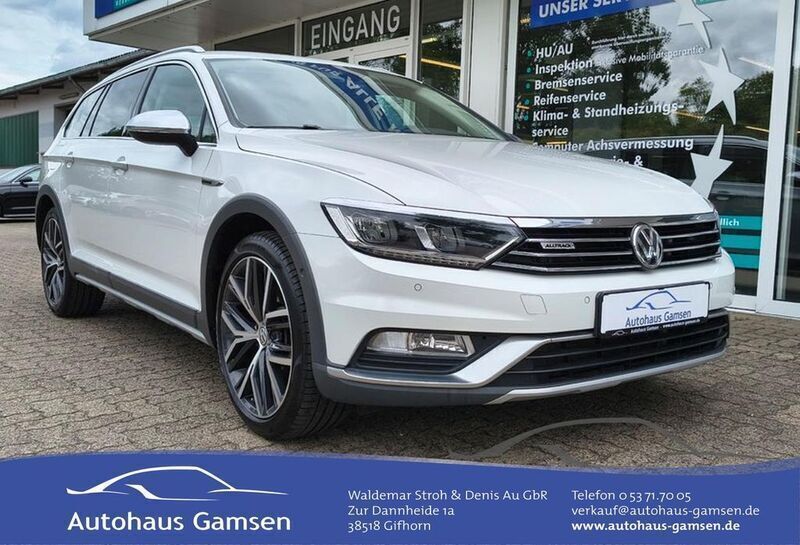 Weiß Gebraucht 2017 VW Passat Alltrack Kombi | 22.990 € (Guter Preis) - Bild 1/4