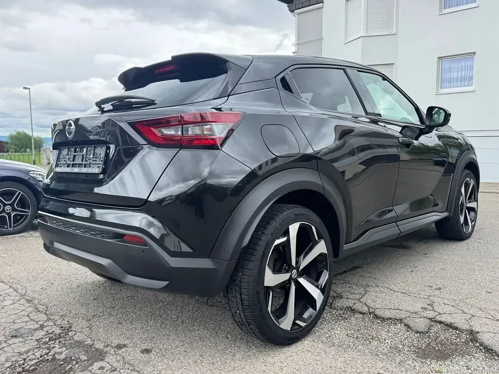 Gebraucht Nissan Juke Tekna 114 PS (83 kW) 2021 Schwarz SUV
