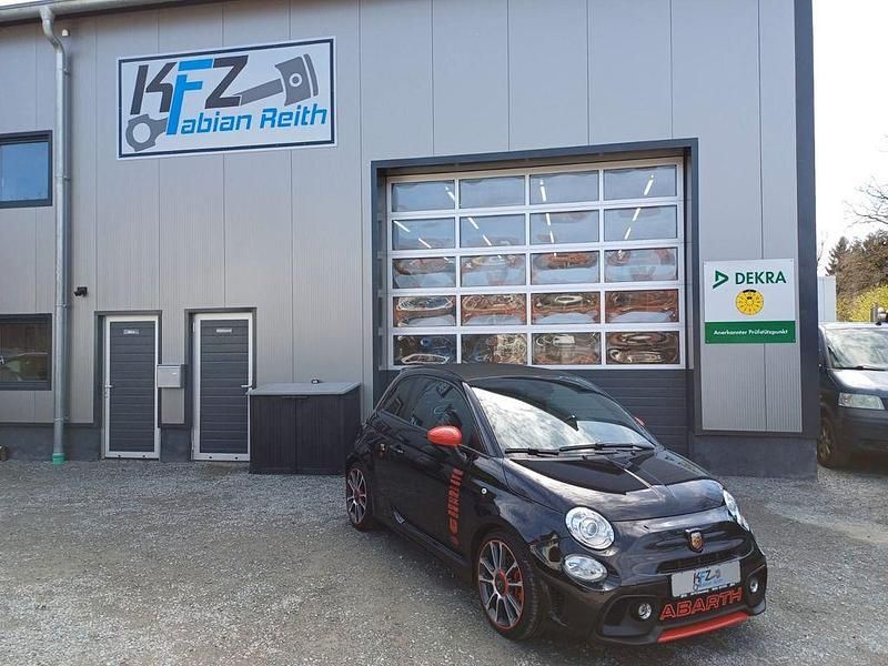 Gebraucht Abarth 500C Turismo 165 PS (121 kW) 2017 Schwarz Cabrio