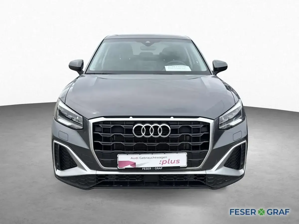 Gebraucht Audi Q2 S-Line 150 PS (110 kW) 2025 Daytonagrau perleffekt SUV
