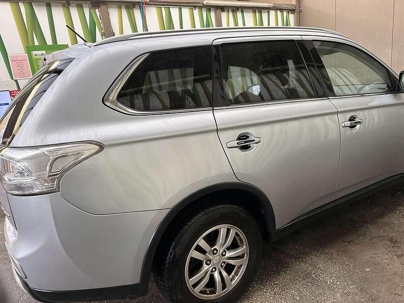 Gebraucht Mitsubishi Outlander Plus 150 PS (110 kW) 2015 SUV