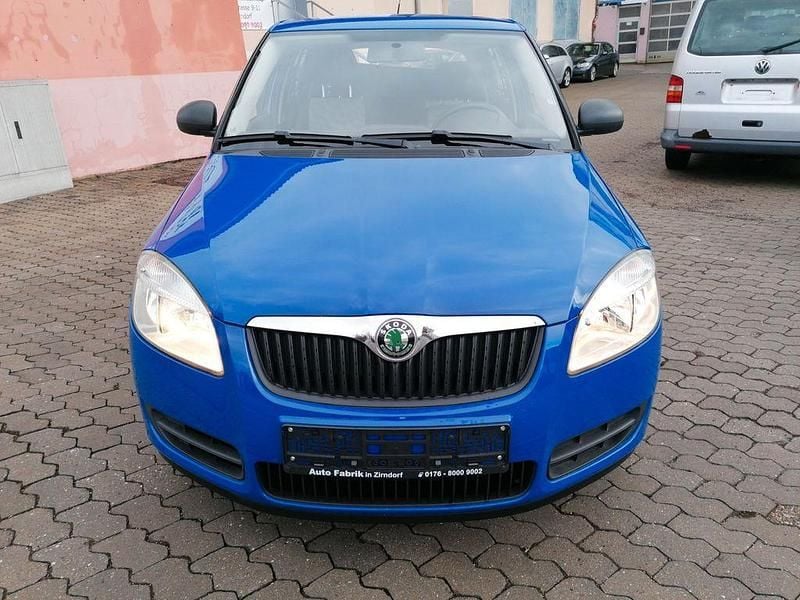 Gebraucht Skoda Fabia 60 PS (44 kW) 2009 Blau Limousine