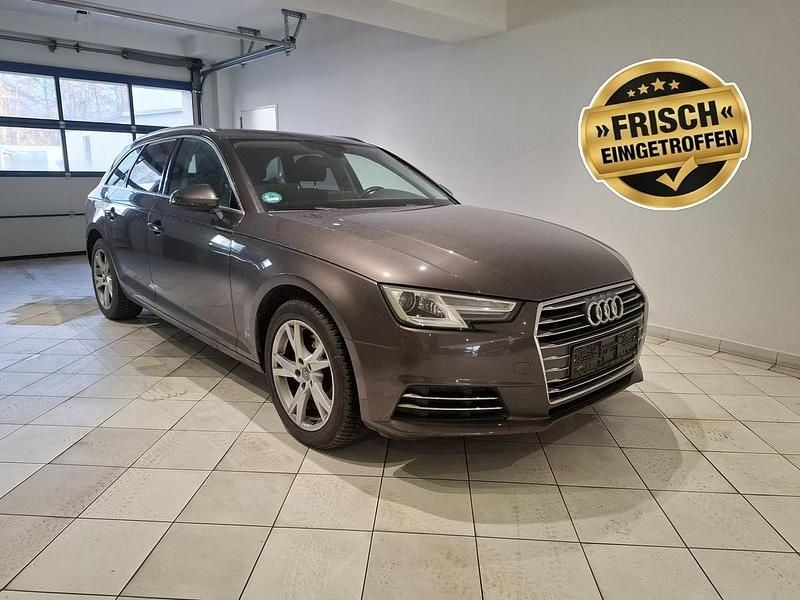 Braun metallic Gebraucht 2016 Audi A4 Kombi | 20.020 € (Fairer Preis) - Bild 1/1