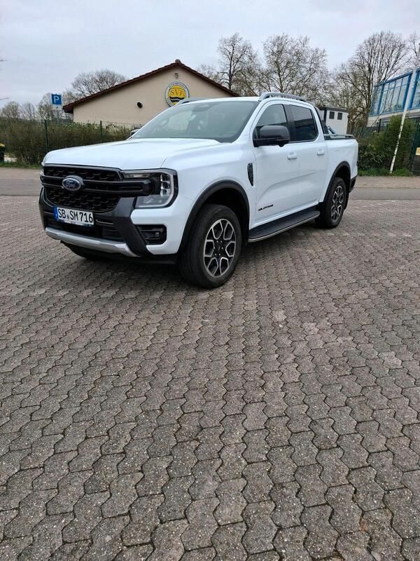 Weiß Gebraucht 2023 Ford Ranger Wildtrack Abholung | 42.500 € (Etwas zu teuer) - Bild 1/4