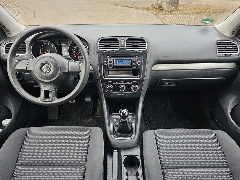 Gebraucht VW Golf VI 80 PS (58 kW) 2009 Schwarz Kleinwagen