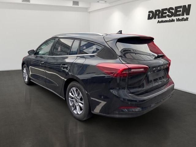 Neu Ford Focus Titanium X 155 PS (114 kW) 2025 Schwarz Limousine