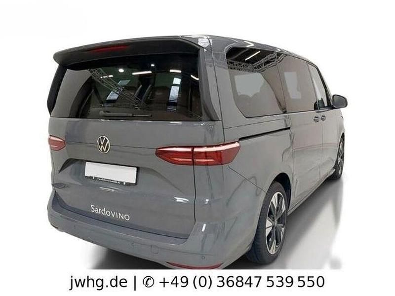 Second-hand VW Multivan 150 CP (110 kW) 2022 Gri Monovolum