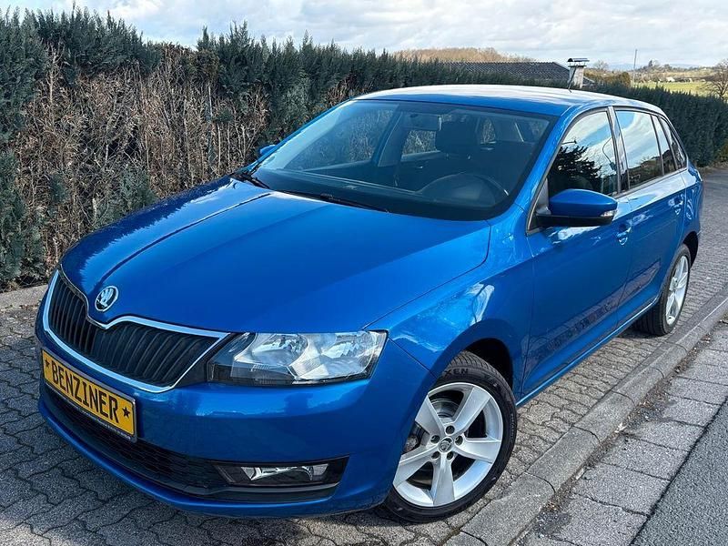 Gebraucht Skoda Rapid Style 95 PS (69 kW) 2018 Blau Limousine