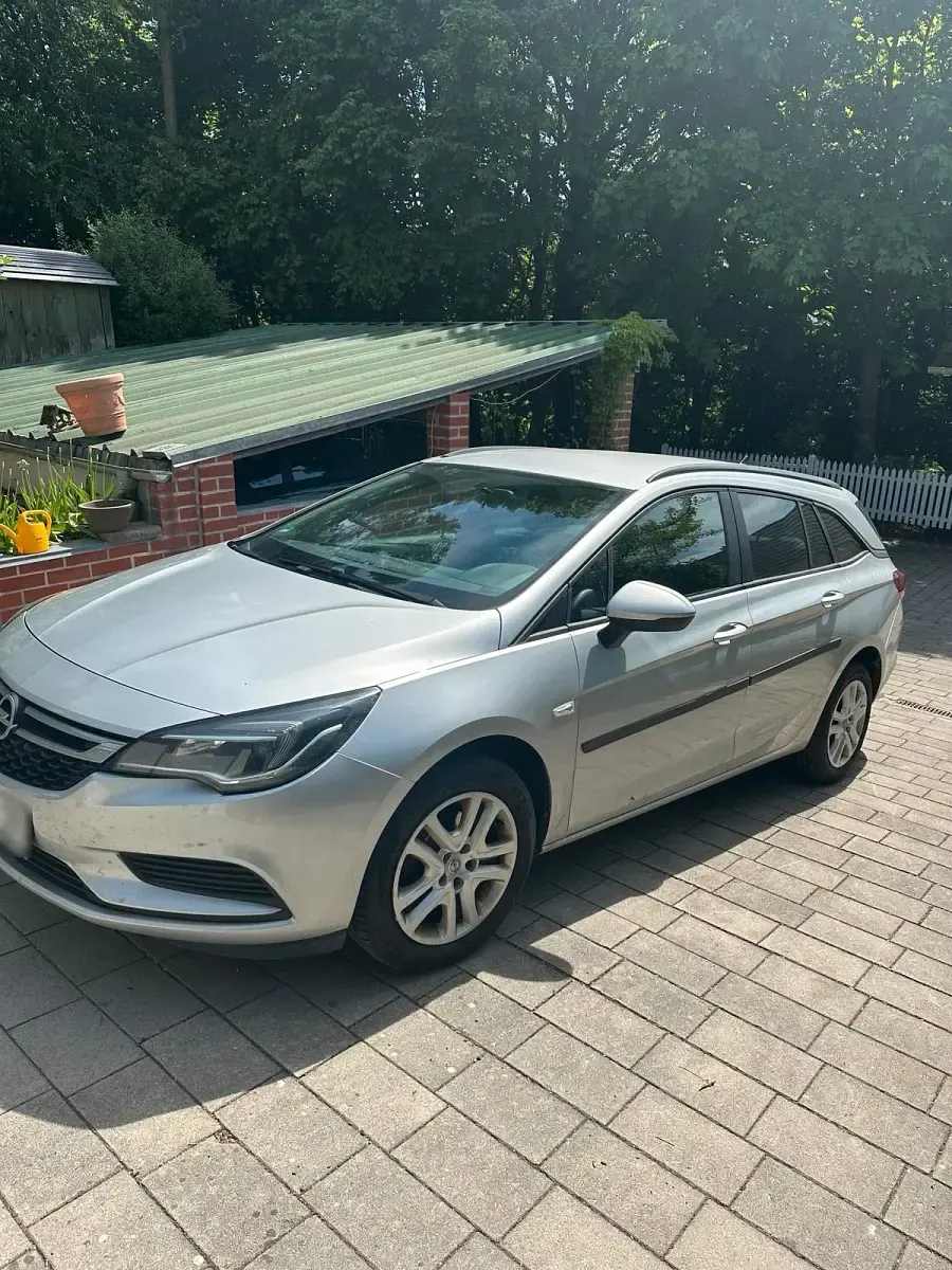 Gebraucht Opel Astra 136 PS (100 kW) 2016 Silber Kombi