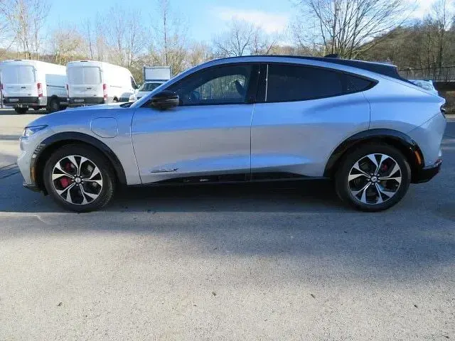 Gebraucht Ford Mustang Mach-E Extended Range 258 kW (351 PS) 2023 SUV
