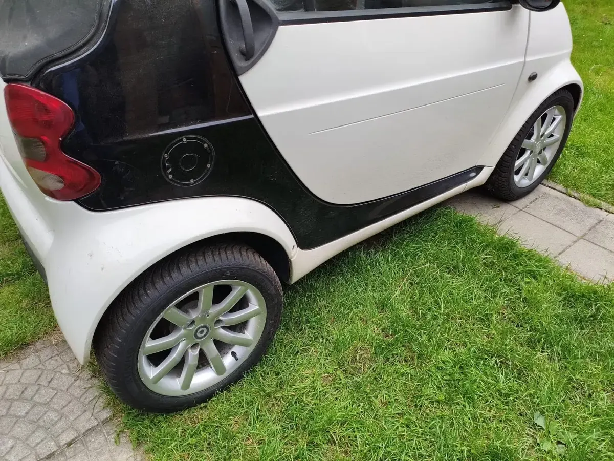 Gebraucht Smart ForTwo Cabrio 61 PS (44 kW) 2005 Weiß Cabrio