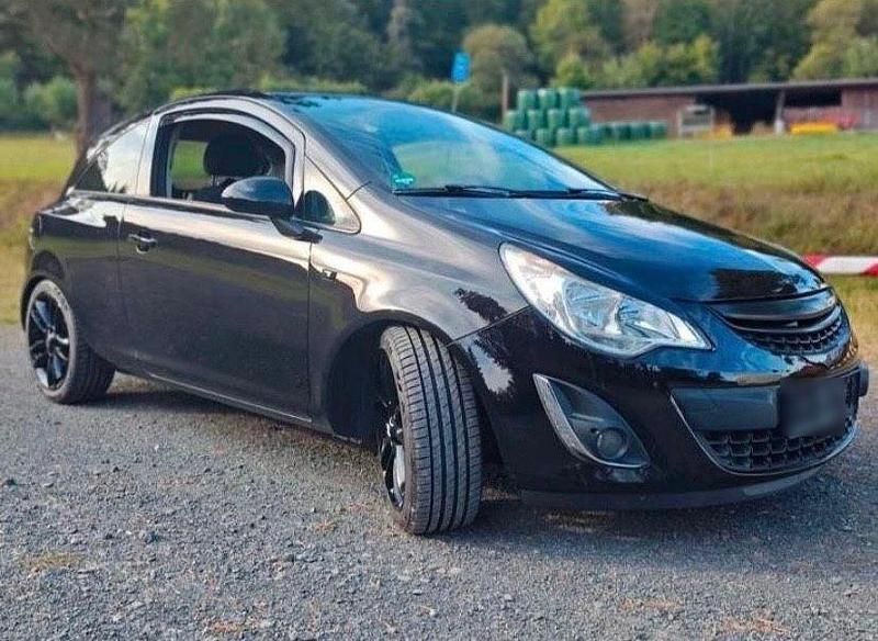 Gebraucht Opel Corsa Edition 101 PS (74 kW) 2011 Schwarz Kleinwagen