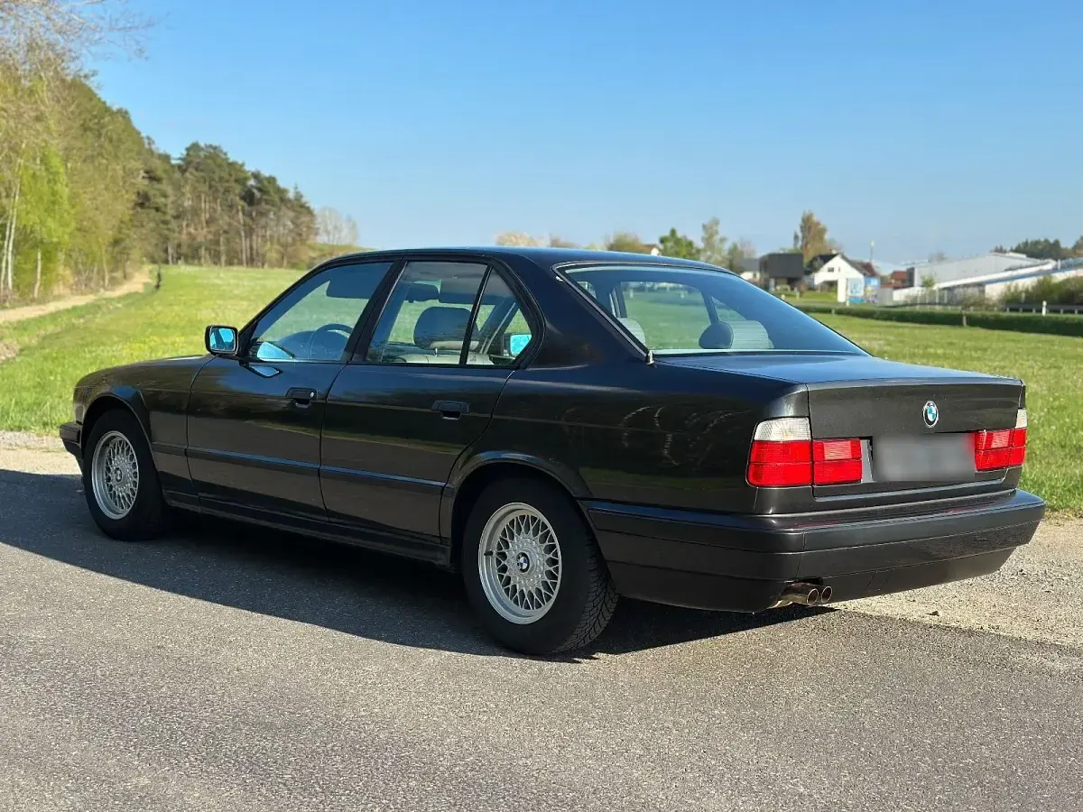 Gebraucht BMW 525 Shadowline 192 PS (141 kW) 1995 Schwarz Limousine