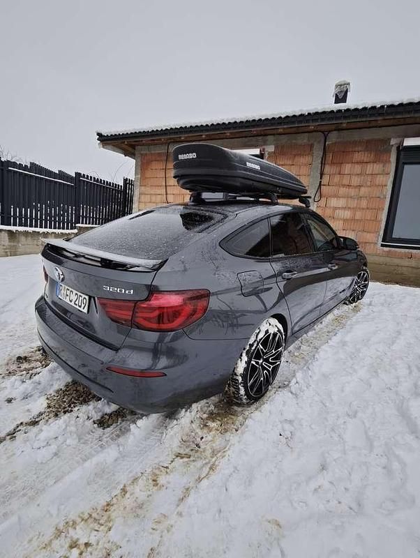 Gebraucht BMW 320 Gran Turismo Sport Line 190 PS (139 kW) 2019 Limousine