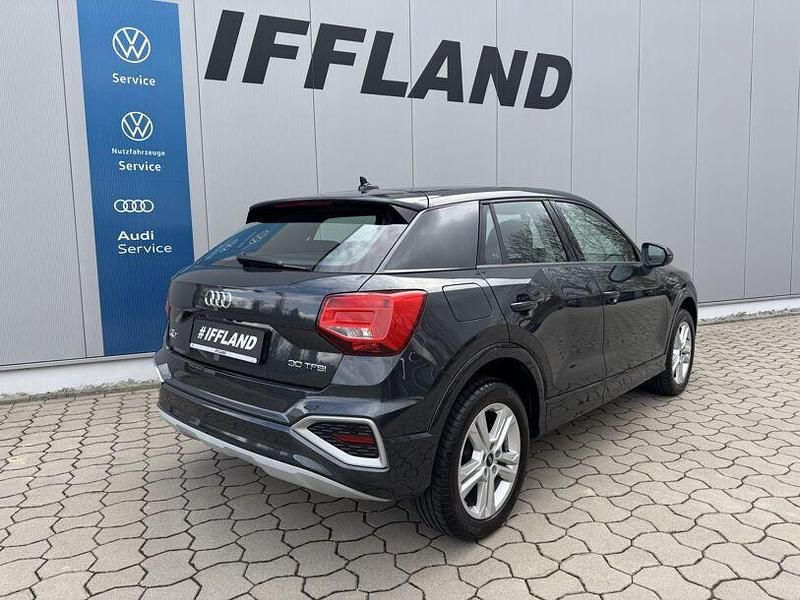 Gebraucht Audi Q2 Advanced 110 PS (80 kW) 2022 Grau SUV