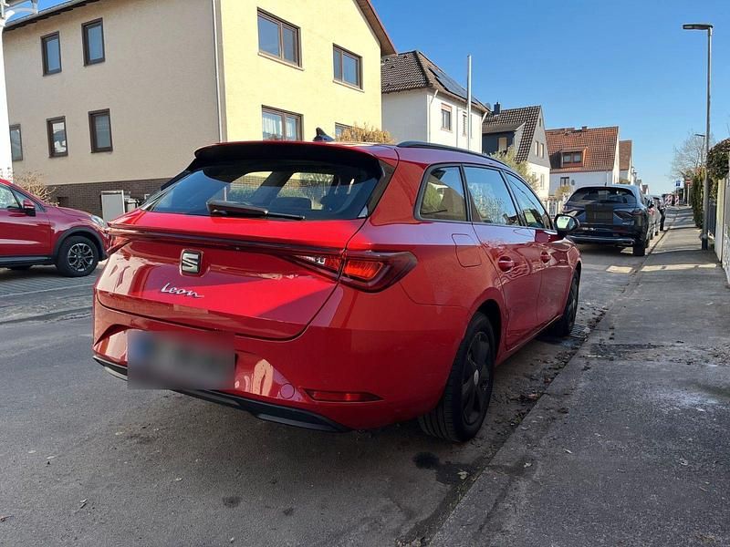Gebraucht Seat Leon 116 PS (85 kW) 2022 Rot Kombi