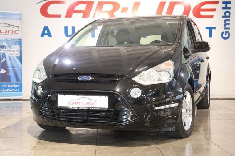 Schwarz Gebraucht 2013 Ford S-MAX Business Edition Van / Kleinbus | 10.888 € (Fairer Preis) - Bild 1/4