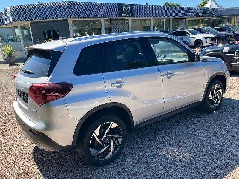 Neu Suzuki Vitara Comfort+ 129 PS (94 kW) 2025 Silky silver metallic SUV