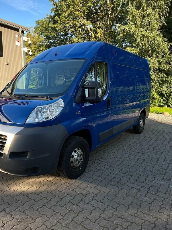 Blau Gebraucht 2014 Fiat Ducato Van | 7.400 € (Superpreis) - Bild 1/4
