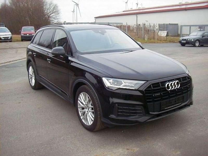 Gebraucht Audi Q7 Ambiente 286 PS (210 kW) 2020 Tiefschwarz SUV