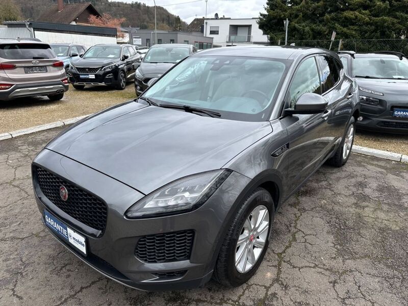 Grau Gebraucht 2019 Jaguar E-Pace S SUV | 14.900 € (Teuer) - Bild 1/4