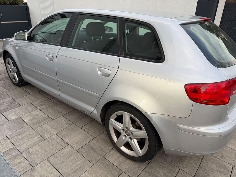 Gebraucht Audi A3 Ambiente 125 PS (91 kW) 2005 Silber Kleinwagen