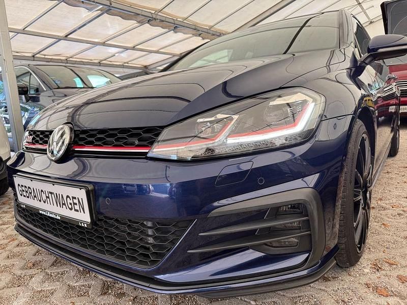 Blau Gebraucht 2017 VW Golf VII GTI Limousine | 19.400 € (Fairer Preis) - Bild 1/4