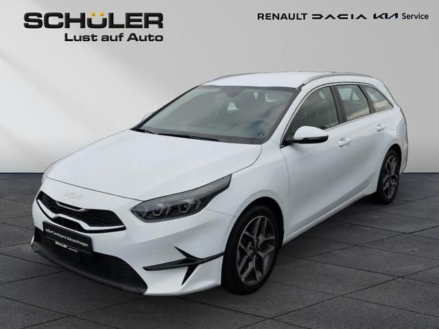 Weiss Gebraucht 2024 Kia Ceed Sportswagon Spirit Kombi | 22.800 € (Superpreis) - Bild 1/4