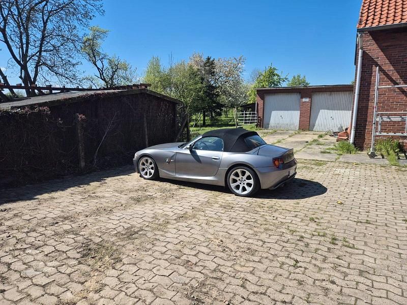 Usata BMW Z4 231 CV (169 kW) 2003 Argento Cabrio