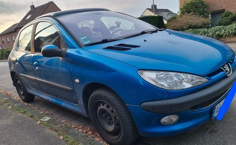 Gebraucht Peugeot 206 Filou 88 PS (64 kW) 2004 Blau Limousine