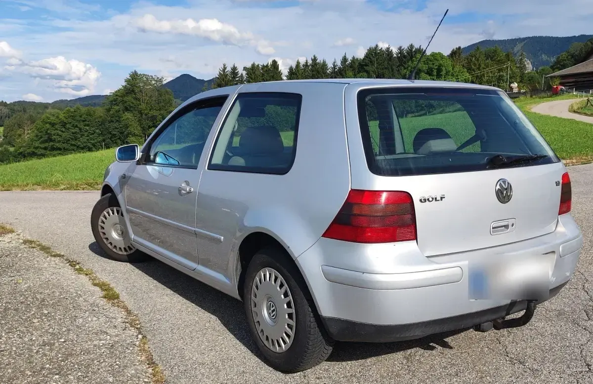 Gebraucht VW Golf IV 101 PS (74 kW) 1999 Silber Kleinwagen