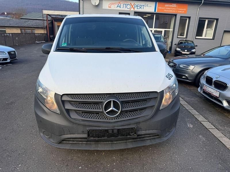 Gebraucht Mercedes Vito 163 PS (119 kW) 2015 Weiß Van