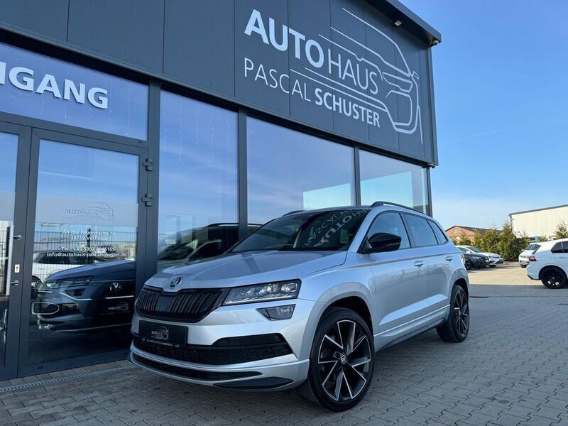 Brilliantsilber metallic Gebraucht 2020 Skoda Karoq SportLine SUV | 24.950 € (Guter Preis) - Bild 1/4