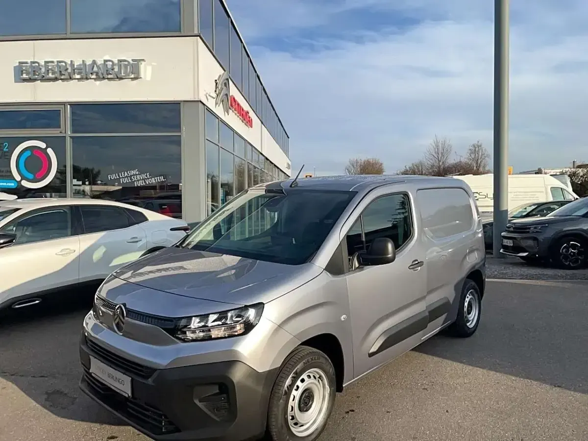 Neu Citroën Berlingo 102 PS (75 kW) 2025 Stahlgrau Van / Kleinbus