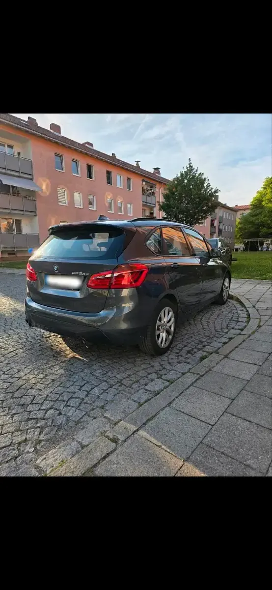 Używany BMW 225 224 KM (164 kW) 2020 Szary Kombi