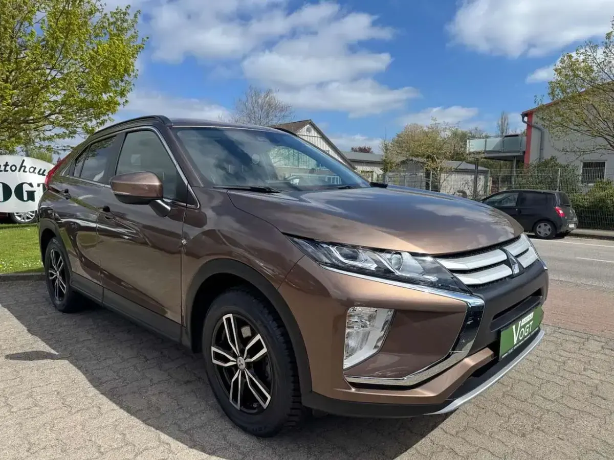 Gebraucht Mitsubishi Eclipse Cross Diamant Edition 163 PS (119 kW) 2018 Braun SUV