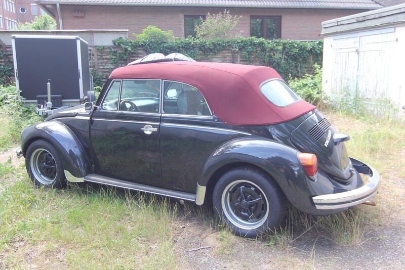 Schwarz Gebraucht 1974 VW Käfer Cabrio | 19.800 € - Bild 1/4