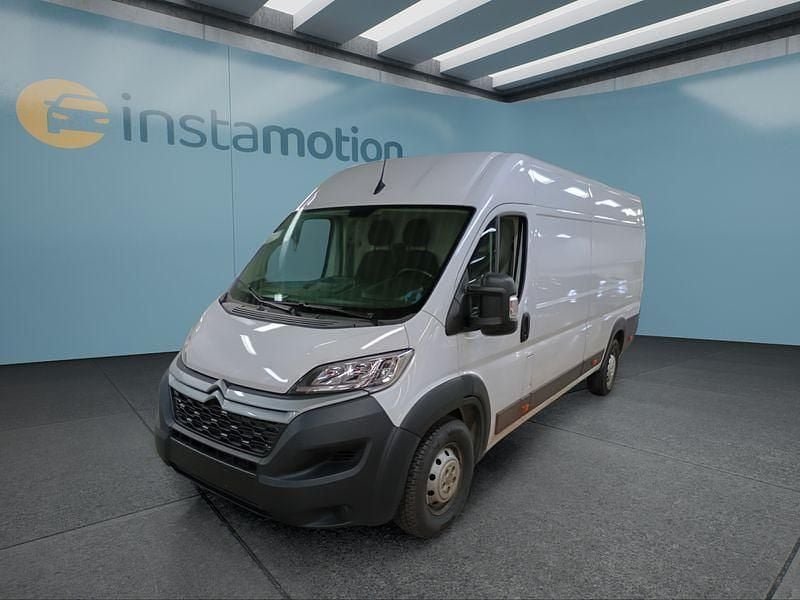 Weiß Gebraucht 2024 Citroën Jumper Van / Kleinbus | 26.449 € (Fairer Preis) - Bild 1/4