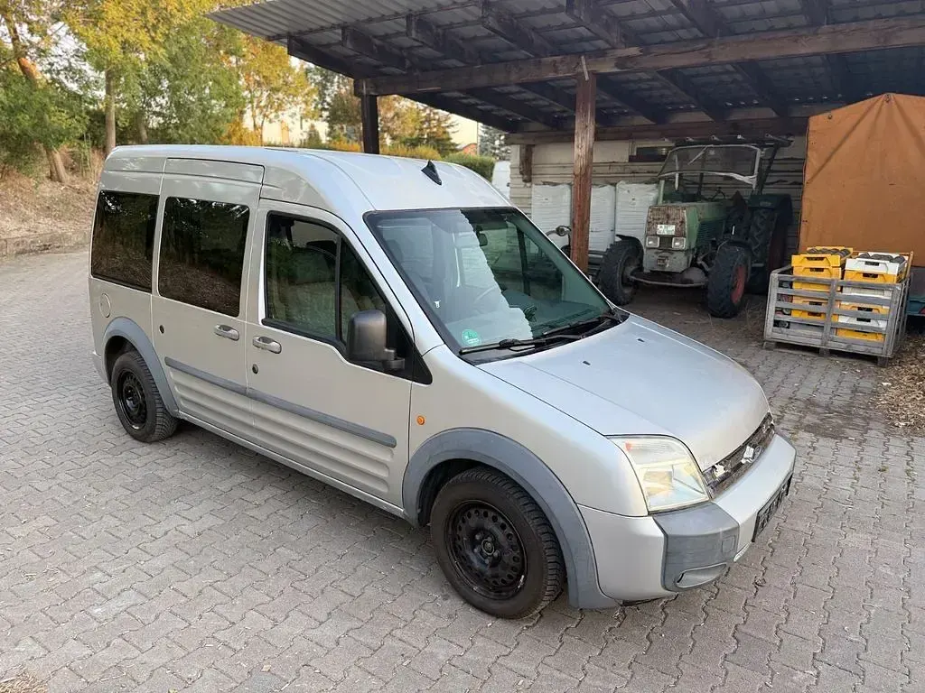 Gebraucht Ford Tourneo Connect 110 PS (80 kW) 2008 Silber Van / Kleinbus