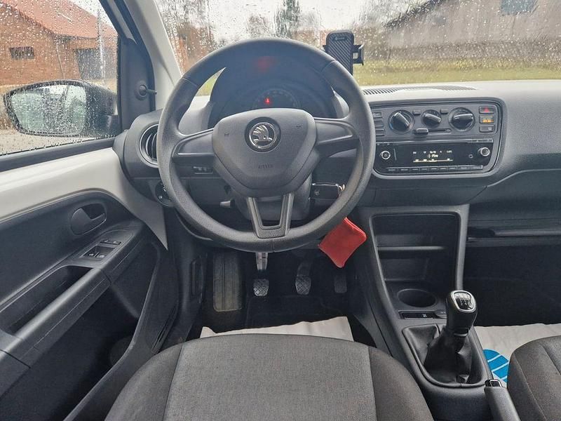 Gebraucht Skoda Citigo Active 60 PS (44 kW) 2018 Weiß Kleinwagen