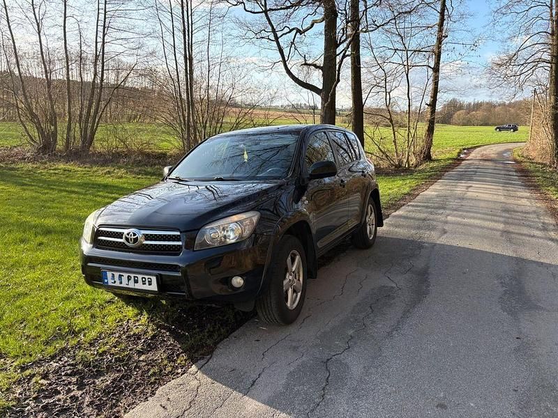 Gebraucht Toyota RAV4 177 PS (130 kW) 2009 Schwarz SUV