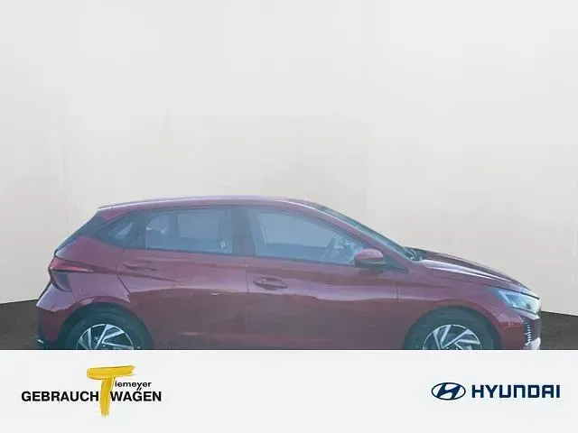 Usata Hyundai i20 Trend 101 CV (74 kW) 2024 Rosso Berlina