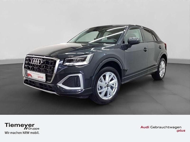Manhattangrau metallic Gebraucht 2025 Audi Q2 Advanced Plus SUV | 25.440 € (Superpreis) - Bild 1/4