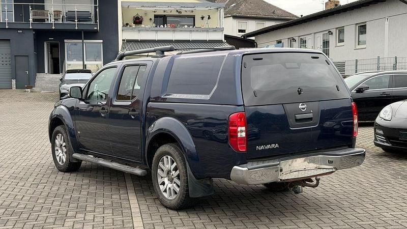 Gebraucht Nissan Navara 231 PS (169 kW) 2013 Blau Pickup