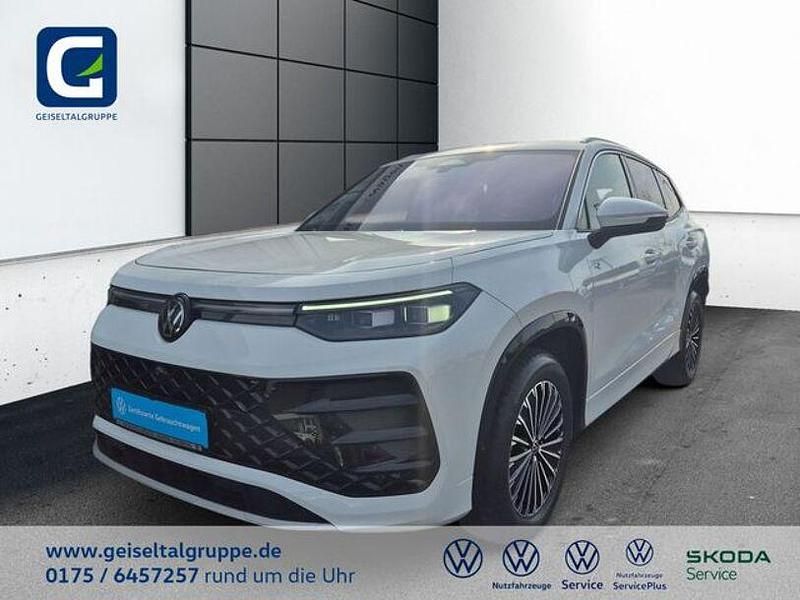 Gebraucht VW Tayron R-line 193 PS (141 kW) 2025 Weiß SUV