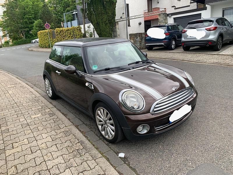 Gebraucht Mini Cooper 120 PS (88 kW) 2010 Braun Kleinwagen