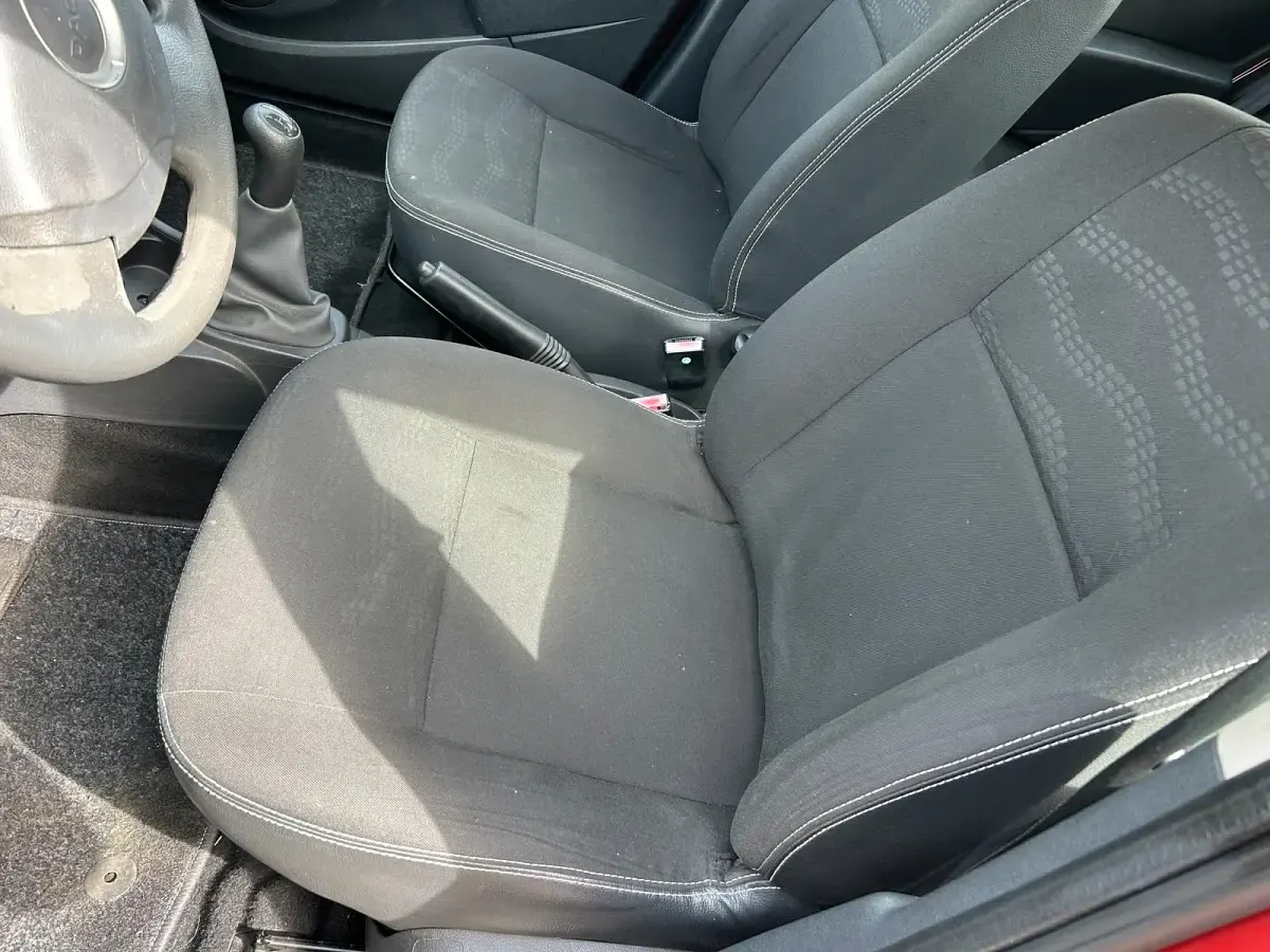 Gebraucht Dacia Sandero Stepway 68 PS (50 kW) 2010 Rot SUV