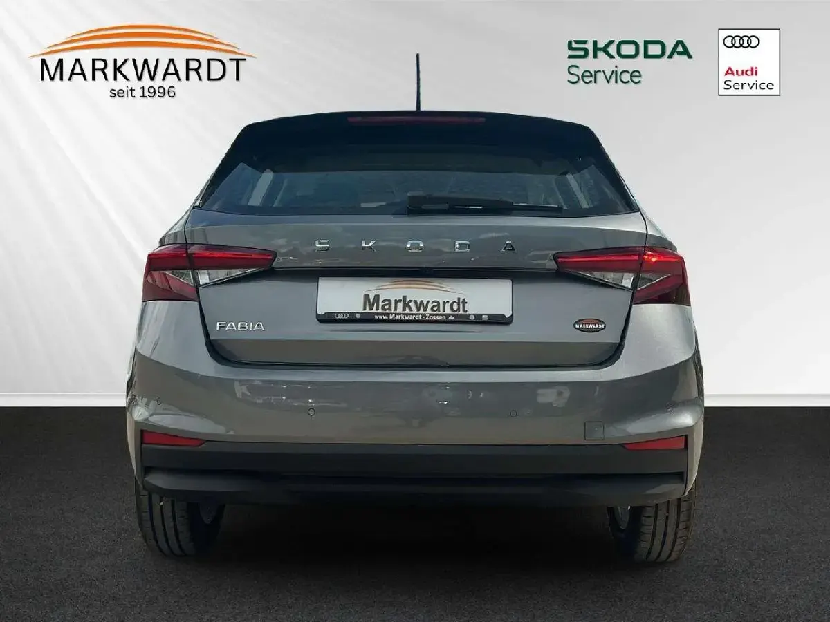 Neu Skoda Fabia Selection 116 PS (85 kW) 2026 Grau Kleinwagen