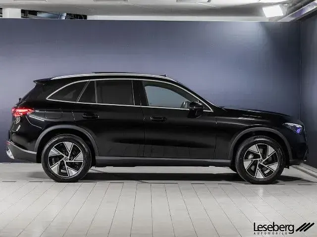 Gebraucht Mercedes GLC300e 313 PS (230 kW) 2024 SUV